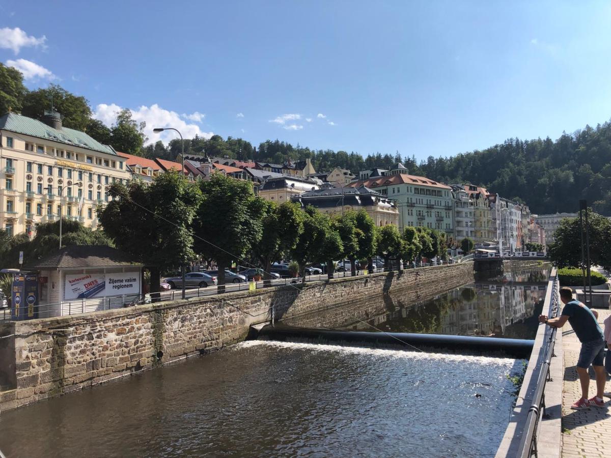 Residence Bella Vista Karlowe Wary Zewnętrze zdjęcie